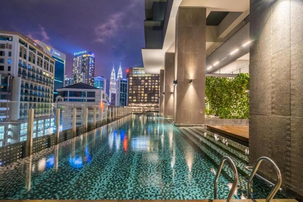 Majestic Apartment Klcc Kuala Lumpur Exterior foto